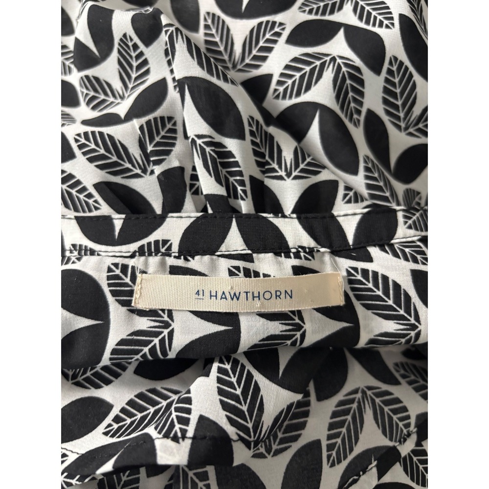 41 Hawthorn Womens Black White Leaf Print Roll Tab Sleeve Blouse Small - Picture 3 of 7